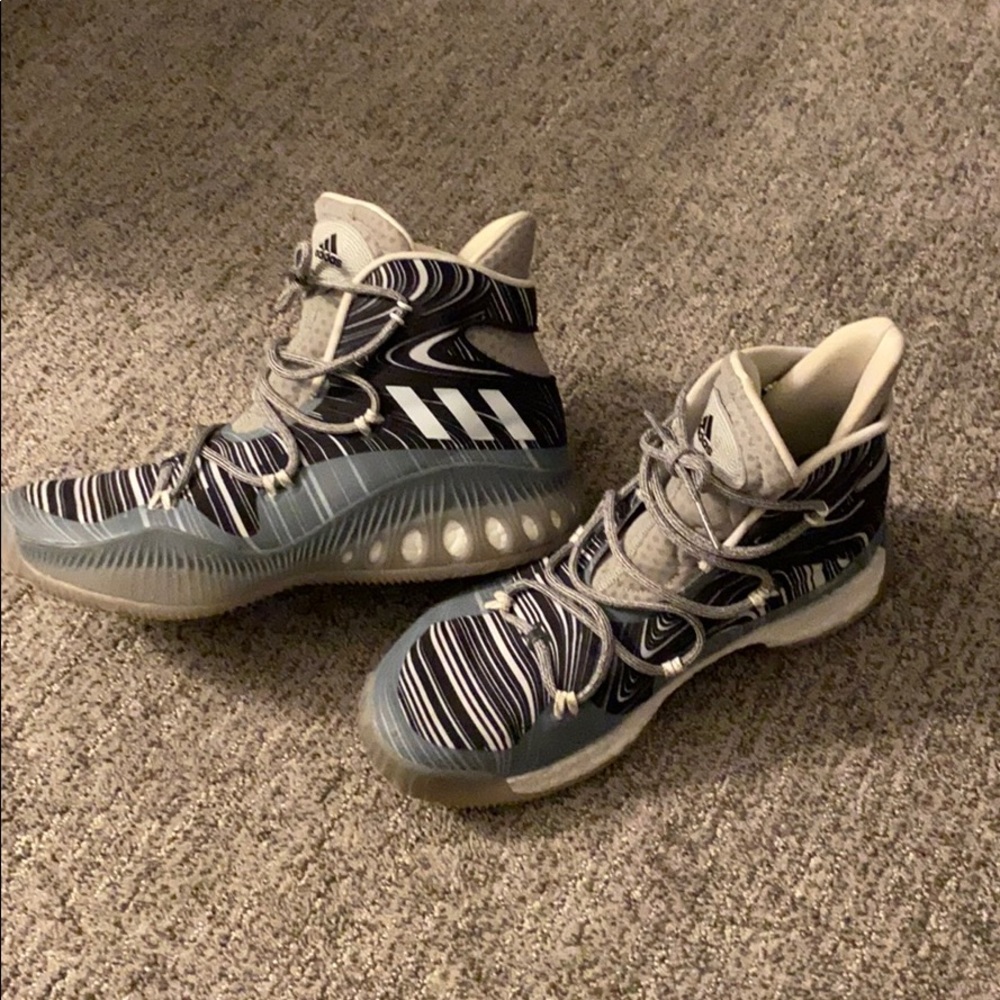Adidas basketball sneakers men’s size ten